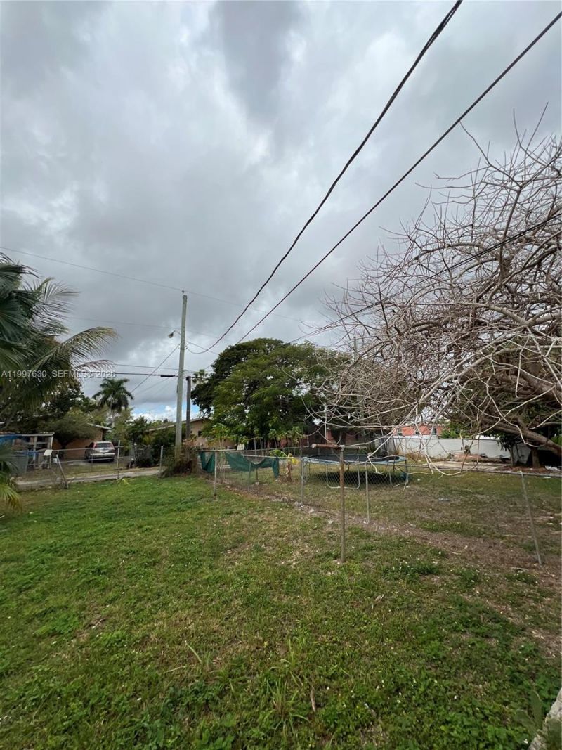 450 NW 4th Ave , Homestead, FL 33030 Photo