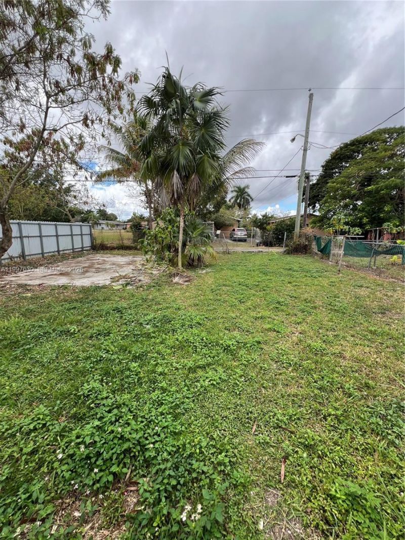 450 NW 4th Ave , Homestead, FL 33030 Photo