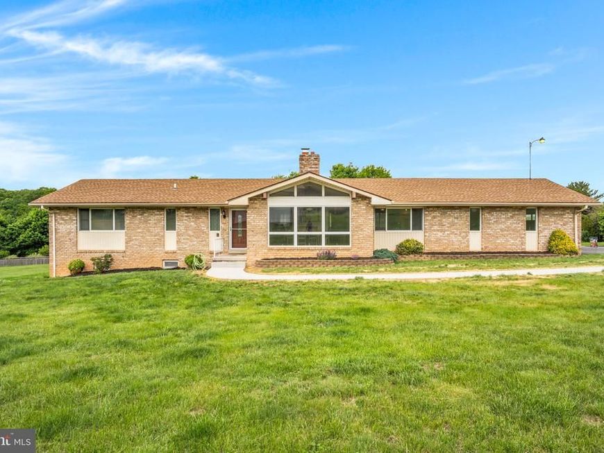 5 Sunset Drive, Hanover, PA 17331 Main Photo