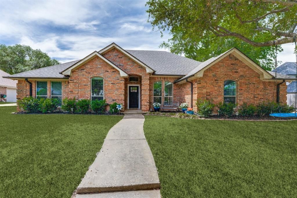 808 Tall Oak Lane, Keller, TX 76248 Main Photo
