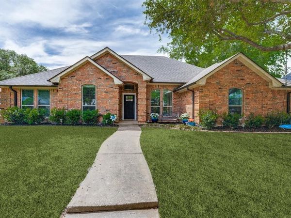 808 Tall Oak Lane, Keller, TX 76248