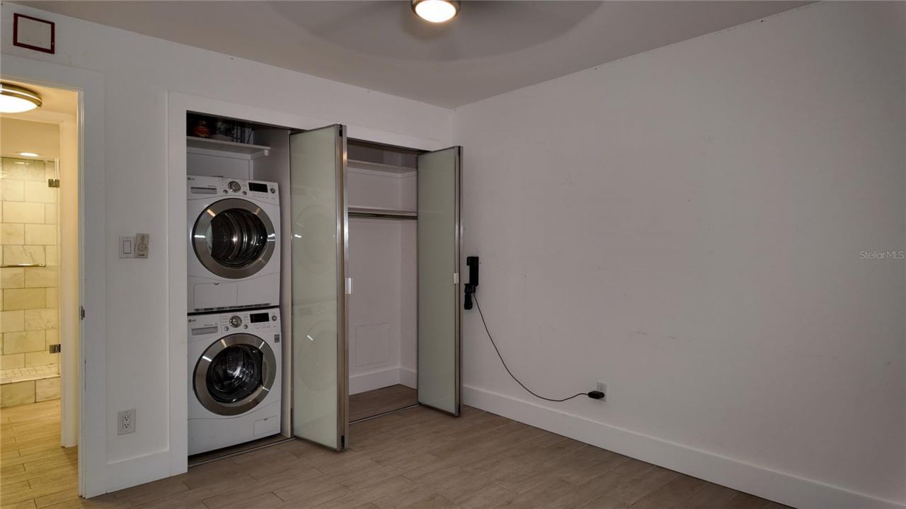 3700 S Osprey Avenue , Unit 205, Sarasota, FL 34239 Photo