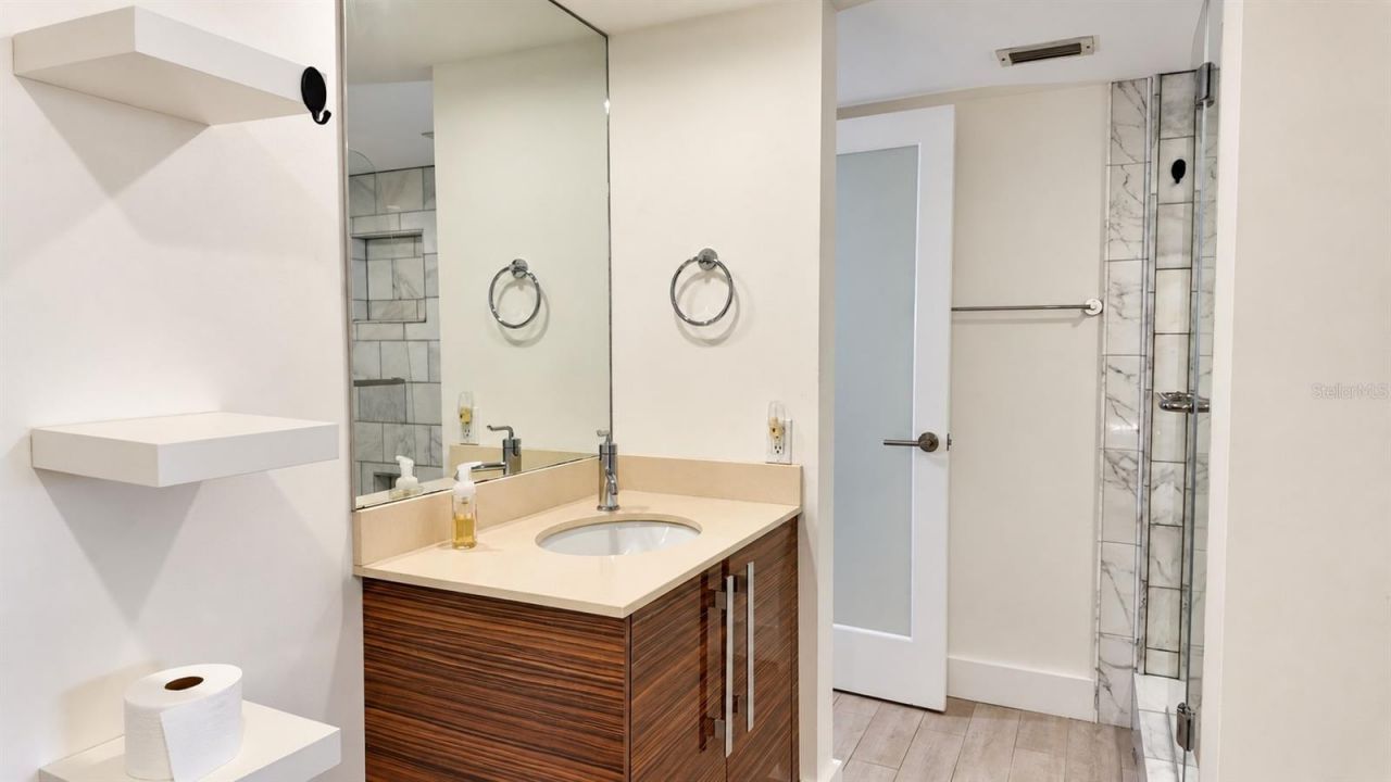 3700 S Osprey Avenue, Unit 205, Sarasota, FL 34239 Photo