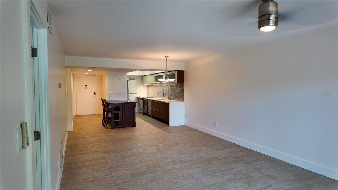 3700 S Osprey Avenue , Unit 205, Sarasota, FL 34239 Photo