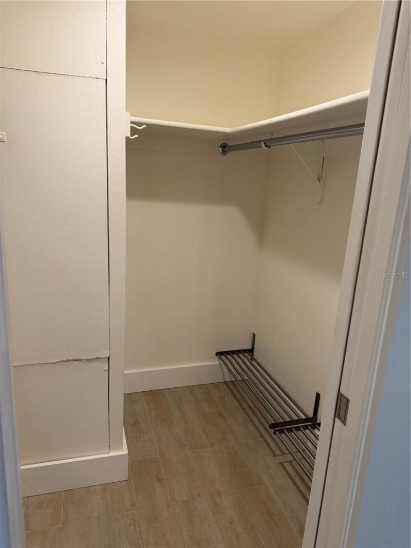 3700 S Osprey Avenue , Unit 205, Sarasota, FL 34239 Photo