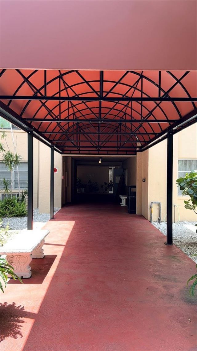 3700 S Osprey Avenue , Unit 205, Sarasota, FL 34239 Photo