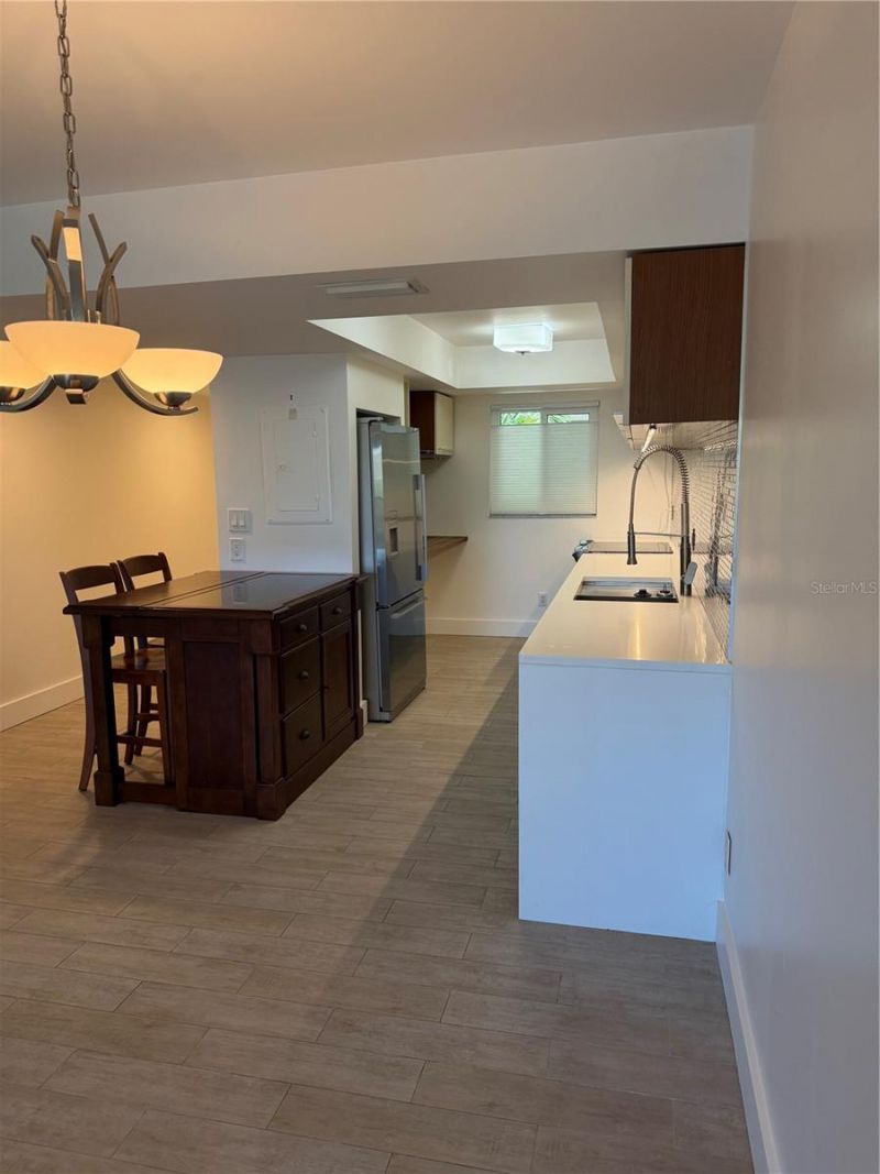 3700 S Osprey Avenue , Unit 205, Sarasota, FL 34239 Photo