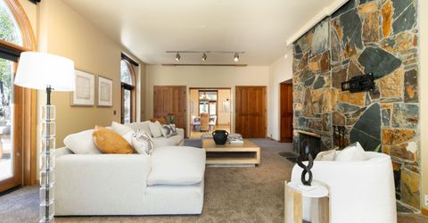 380 Genoa Lane, Minden, NV 89423 Photo