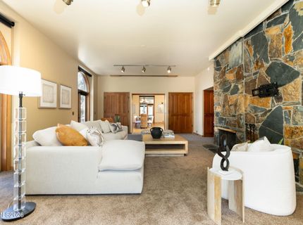 380 Genoa Lane, Minden, NV 89423 Photo