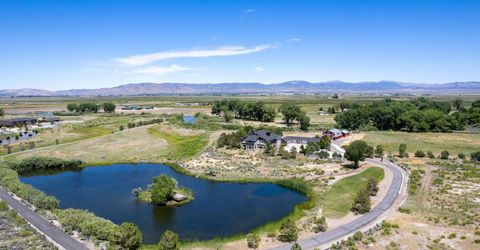 380 Genoa Lane, Minden, NV 89423 Photo