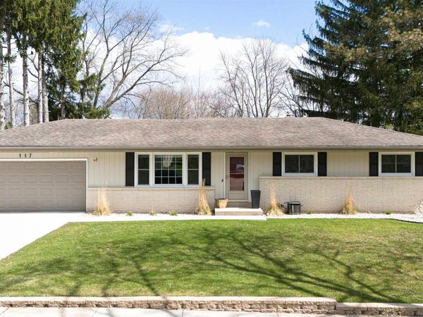 117 S Pontiac Drive, Janesville, WI 53545