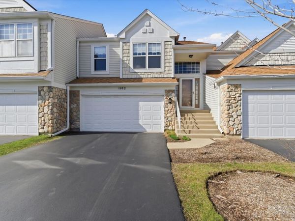 1102 Delta Drive , Unit 1102, Elgin, IL 60123