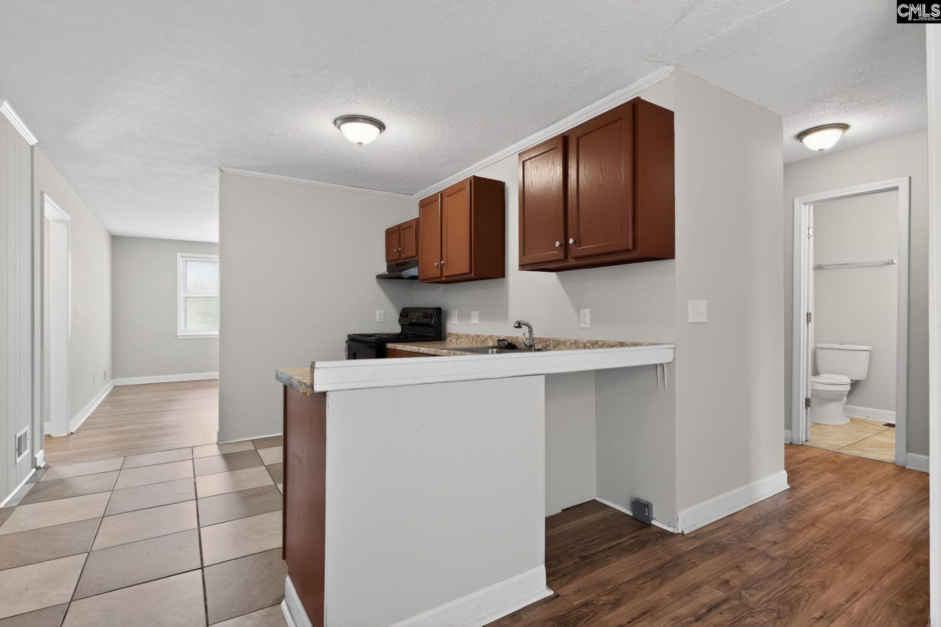 325 Quail Hills Drive Photo 10