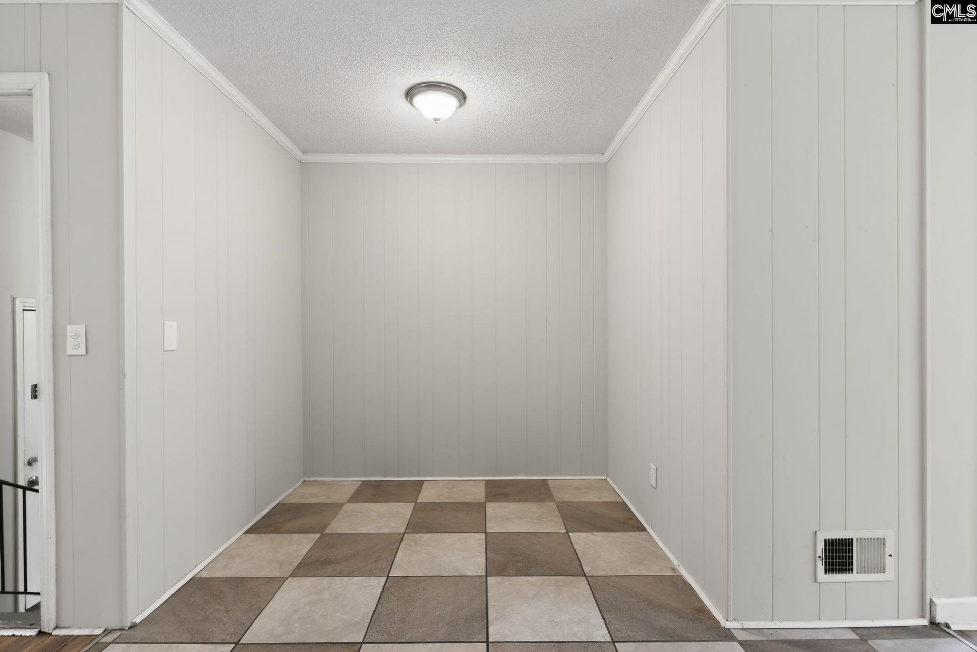 325 Quail Hills Drive Photo 13