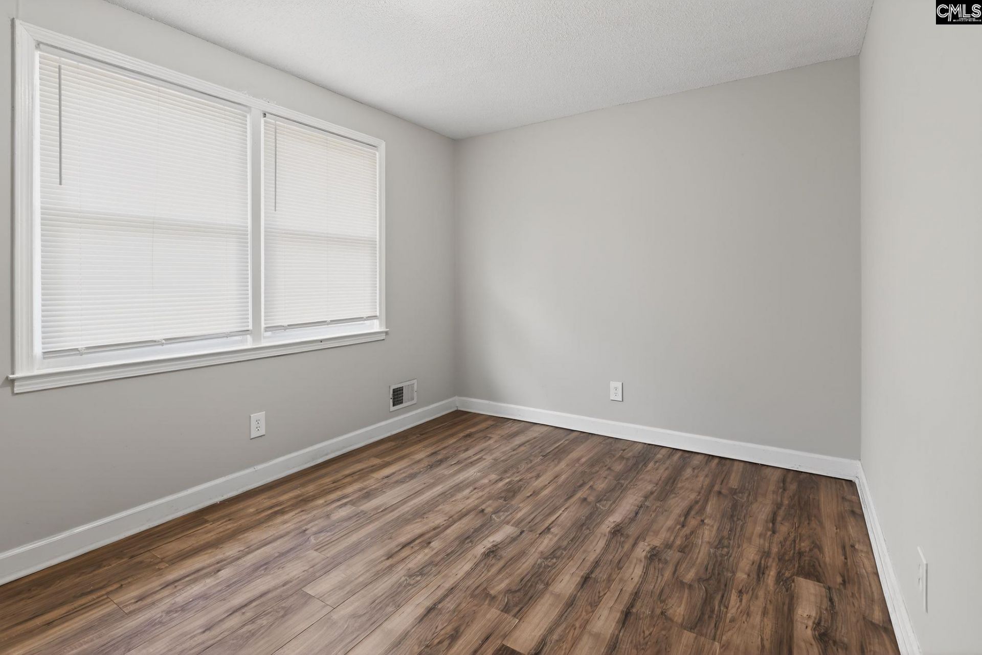 325 Quail Hills Drive Photo 15