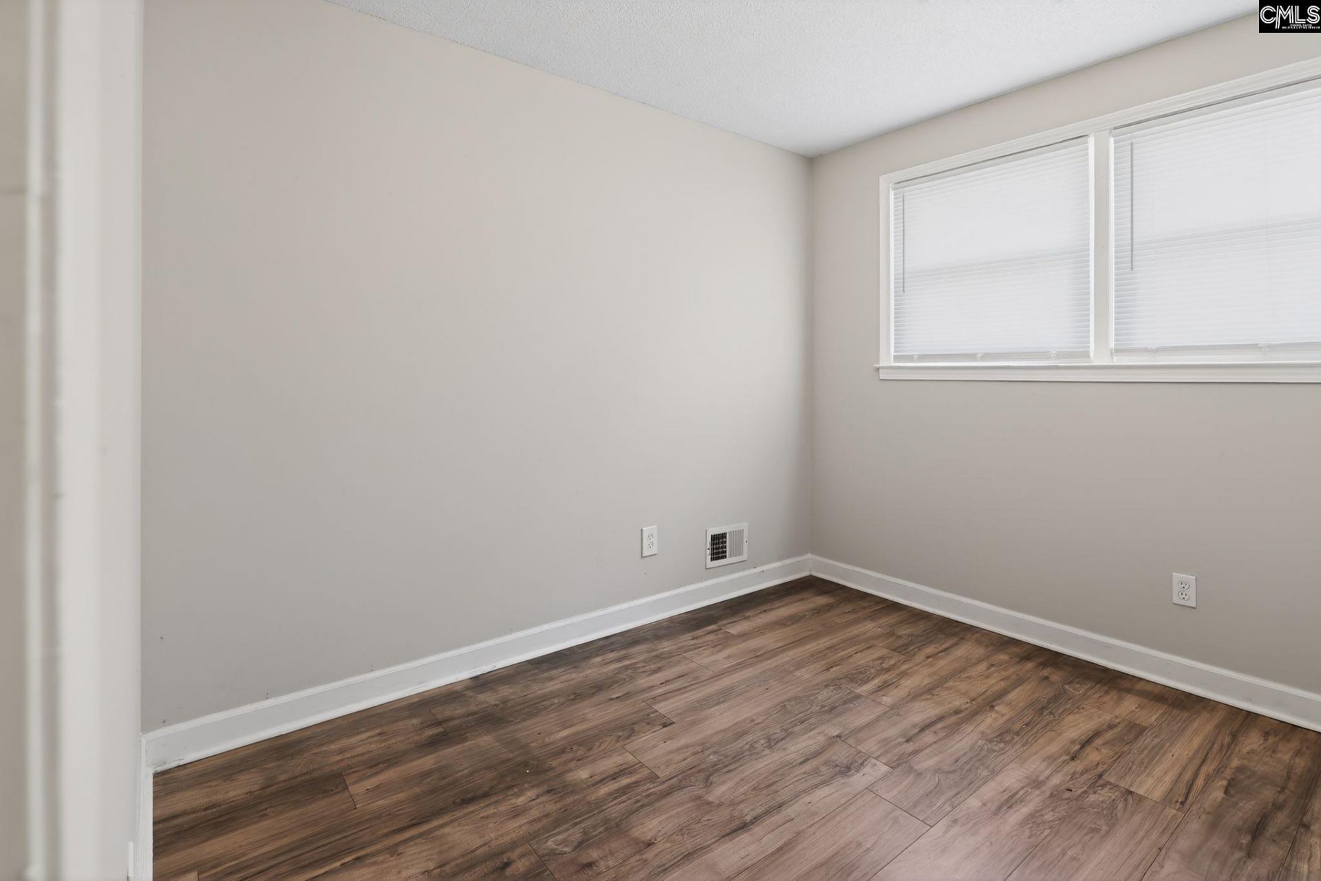 325 Quail Hills Drive Photo 16