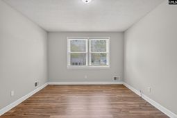 325 Quail Hills Drive photo 4