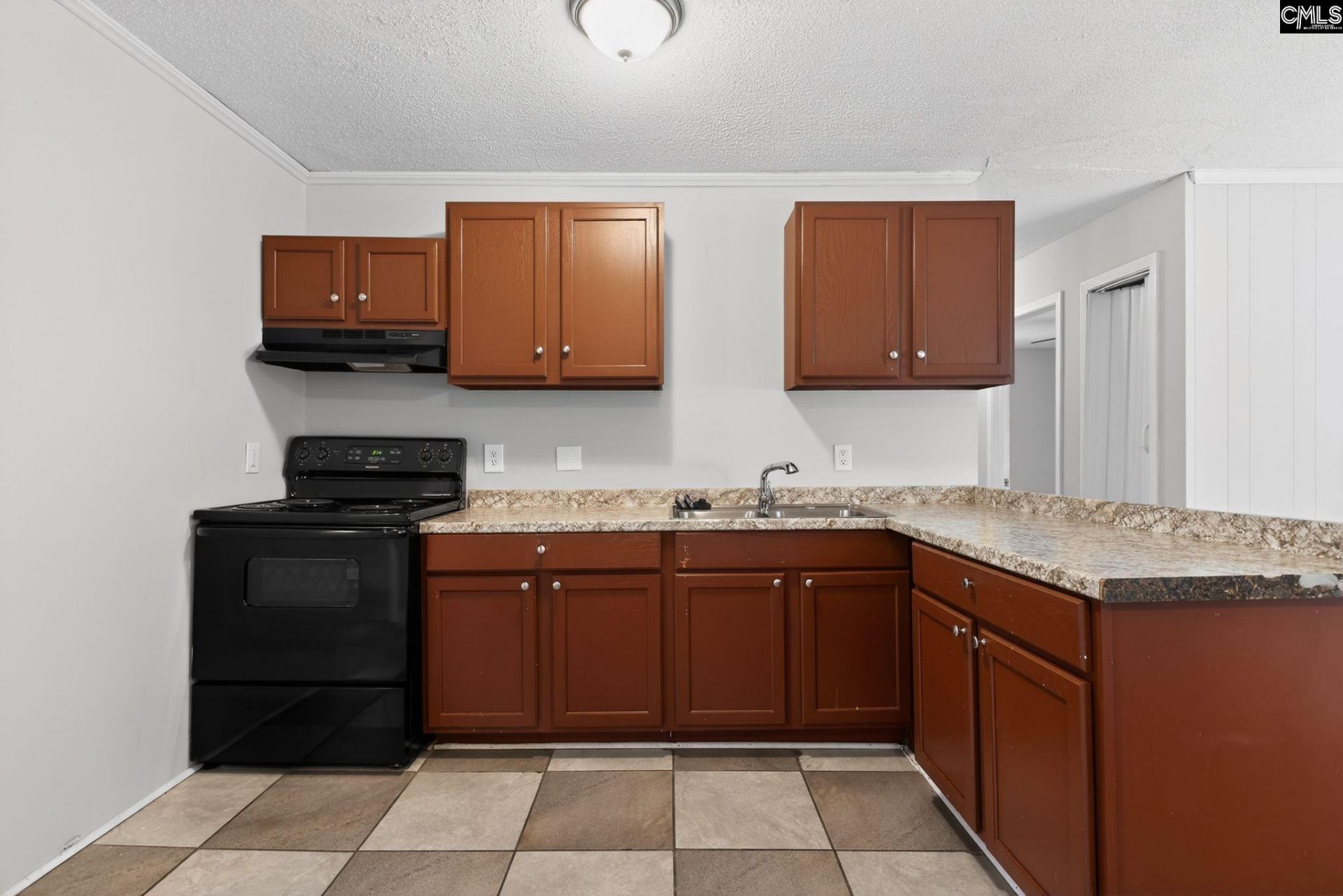 325 Quail Hills Drive Photo 7