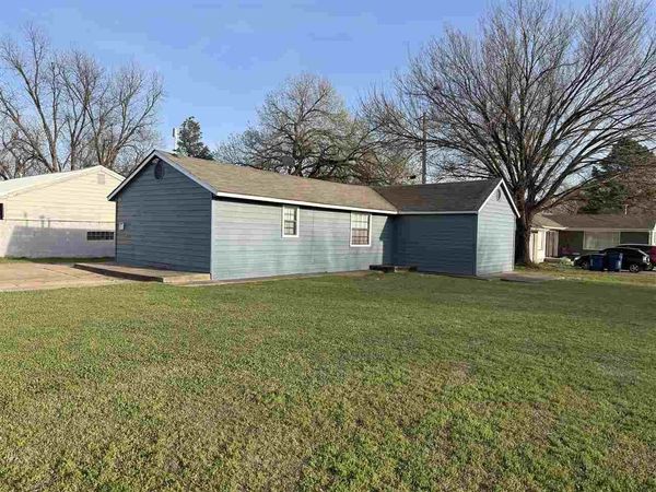 1817 W Admiral Avenue, Stillwater, OK 74074