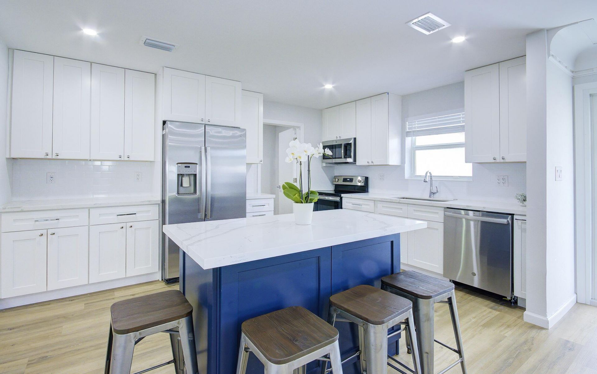 1950 NE 30th Street, Lighthouse Point, FL 33064 Photo