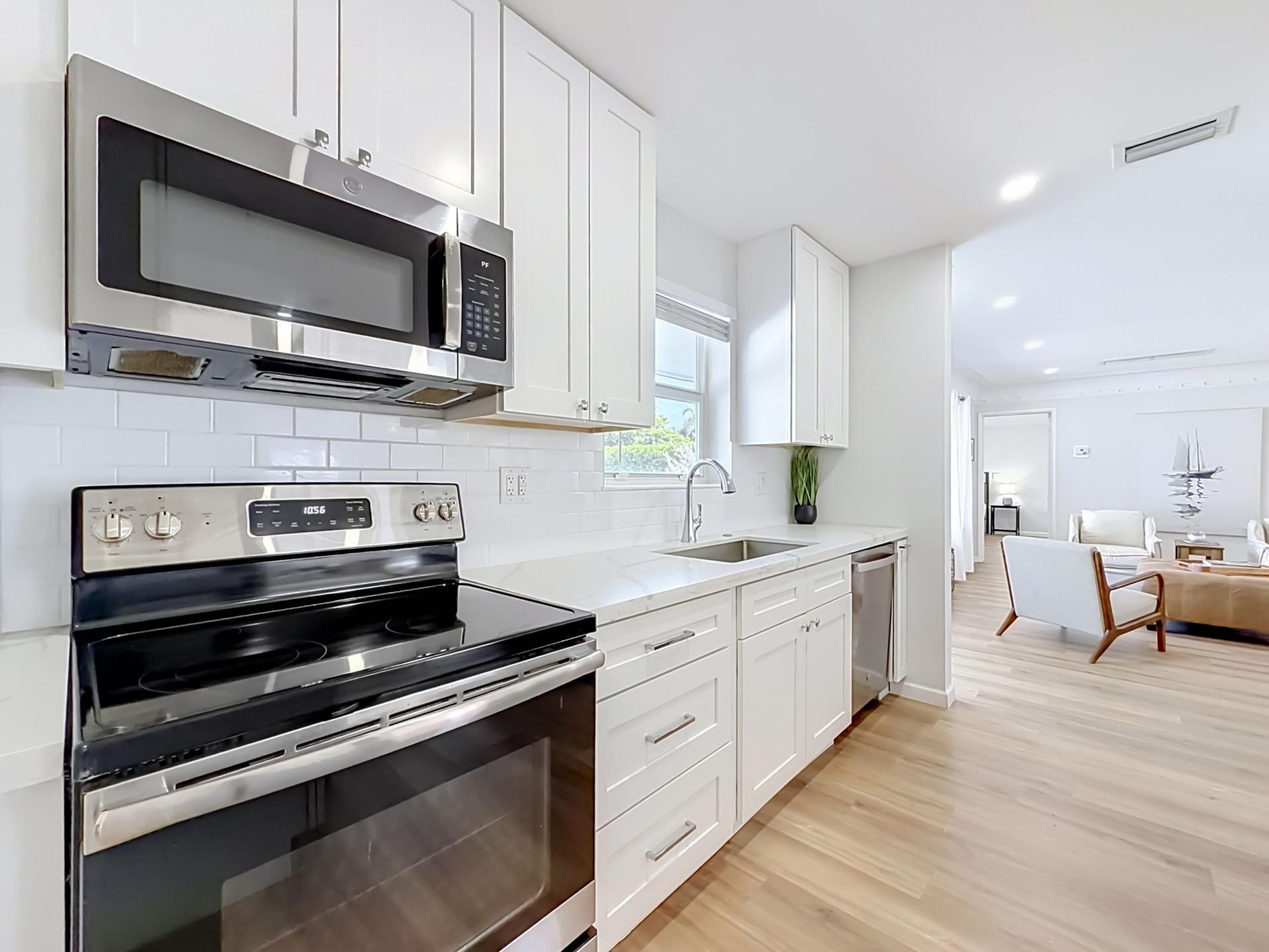 1950 NE 30th Street, Lighthouse Point, FL 33064 Photo