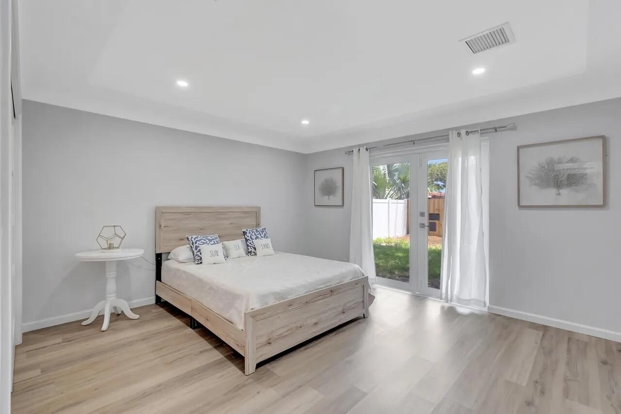 1950 NE 30th Street, Lighthouse Point, FL 33064 Photo