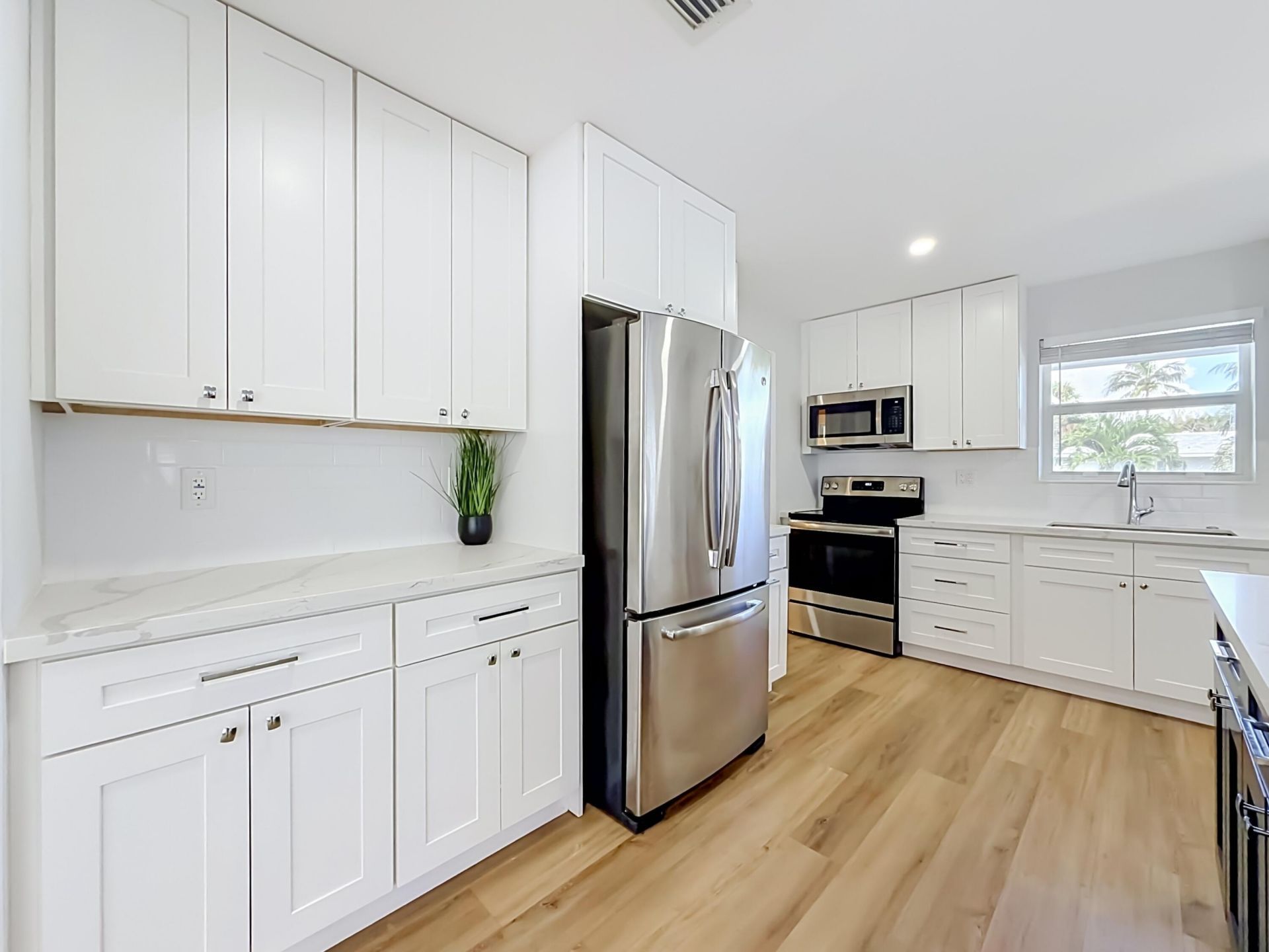 1950 NE 30th Street, Lighthouse Point, FL 33064 Photo