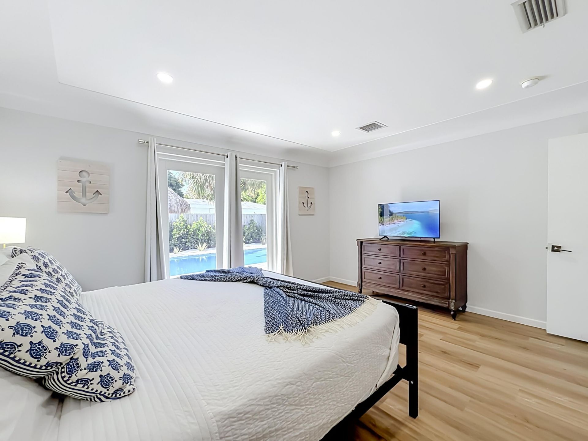 1950 NE 30th Street, Lighthouse Point, FL 33064 Photo