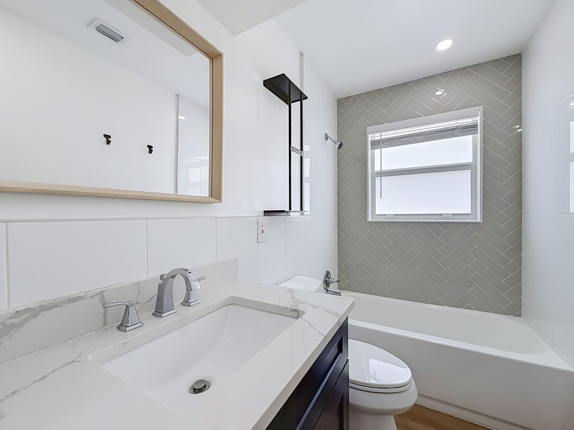 1950 NE 30th Street, Lighthouse Point, FL 33064 Photo