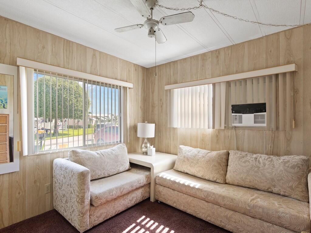 521 NE Sapphire Way, Jensen Beach, FL 34957 Photo