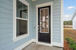 295 Denham Street photo 4