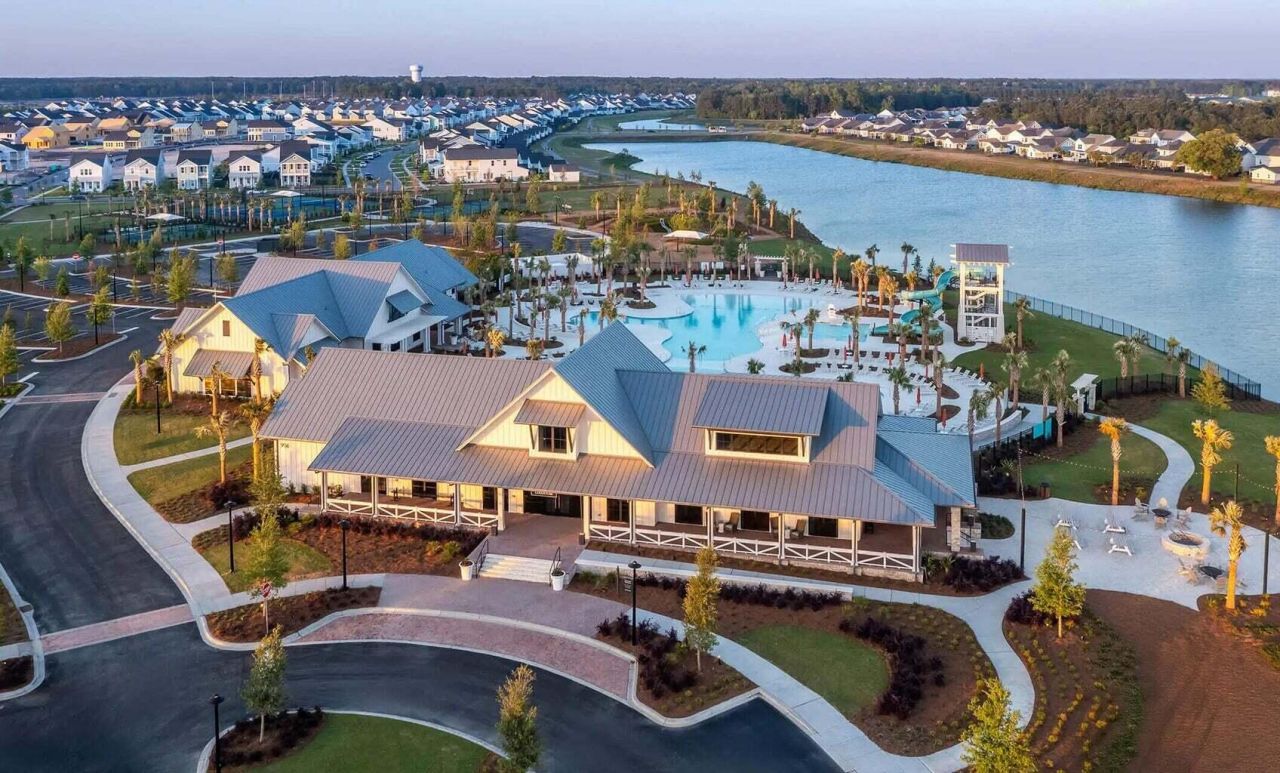 295 Denham Street Photo 21