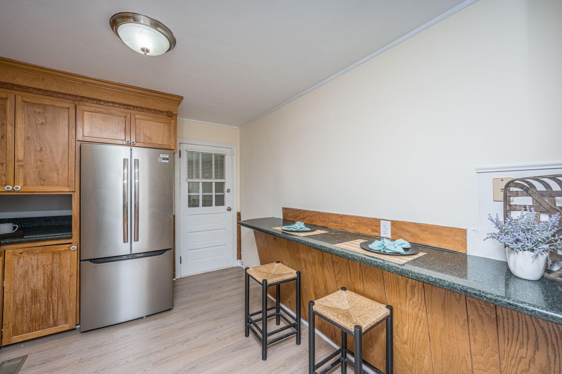 1010 W Recess Road Photo 10