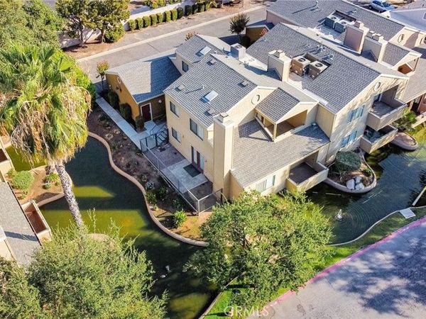 7675 N 1st, Unit 136, Fresno, CA 93720