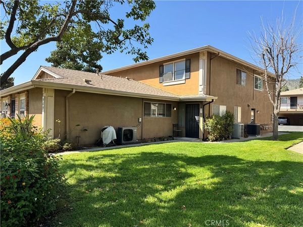 989 W Sierra Madre, Azusa, CA 91702