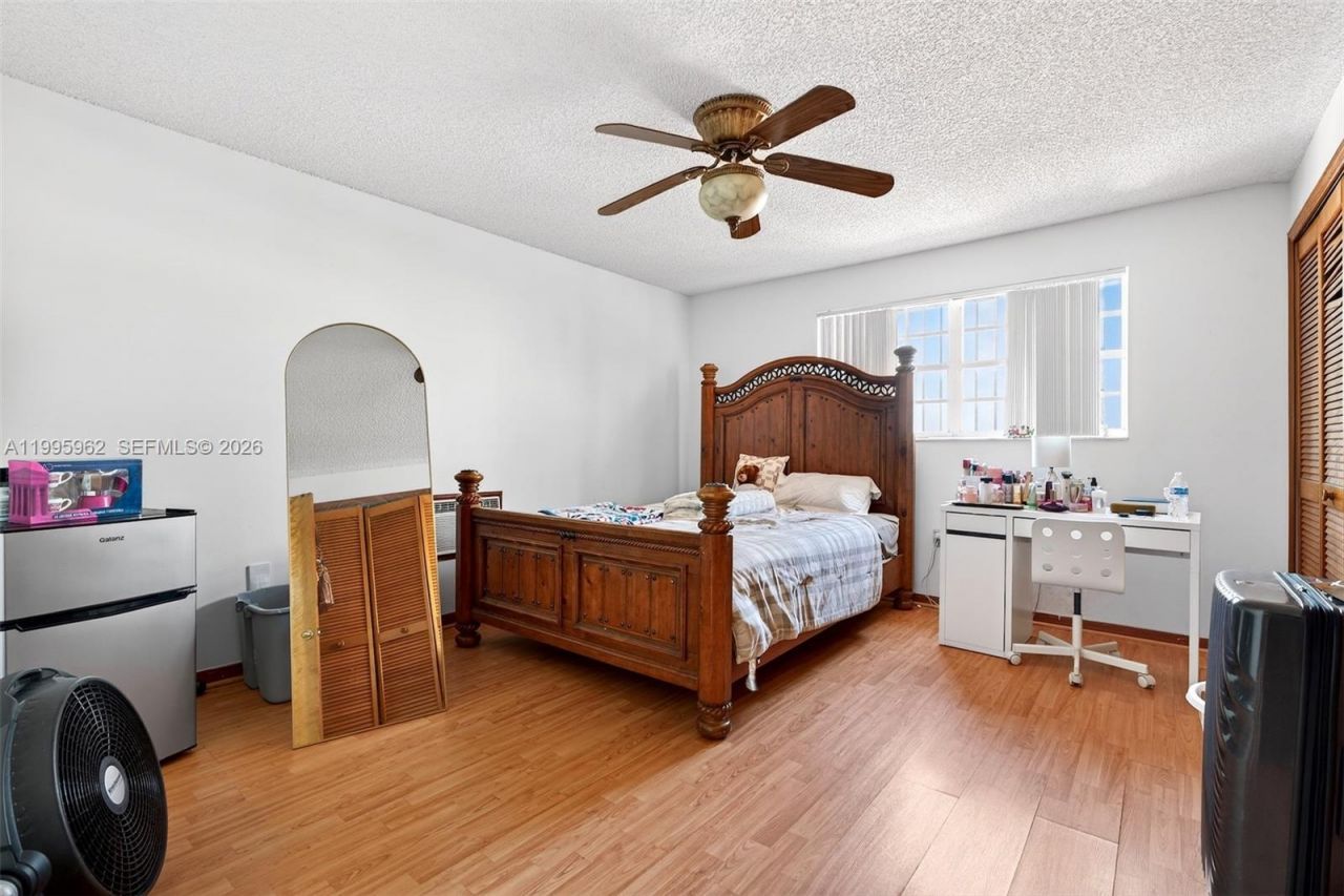 7821 SW 9th Ter , Miami, FL 33144 Photo