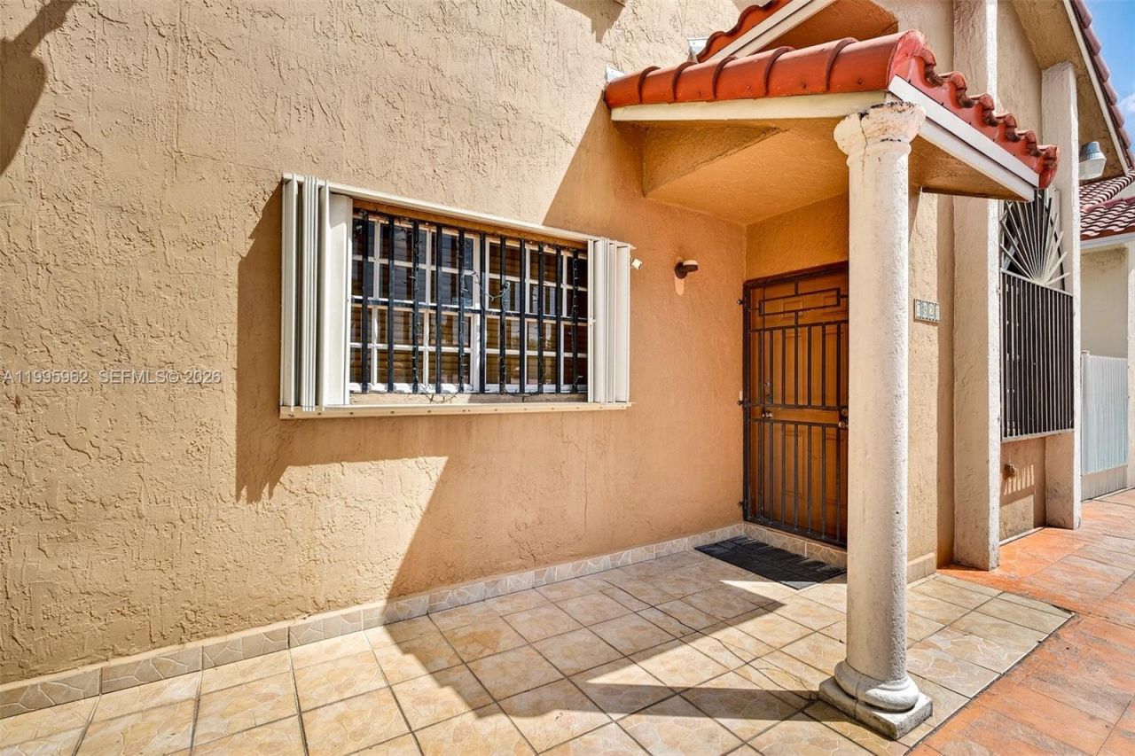 7821 SW 9th Ter , Miami, FL 33144 Photo