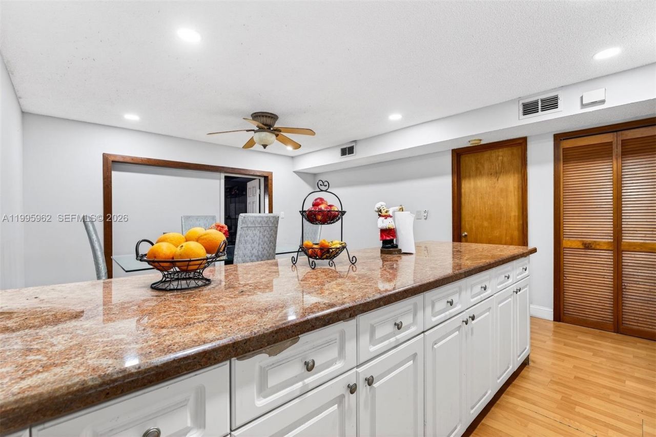 7821 SW 9th Ter , Miami, FL 33144 Photo