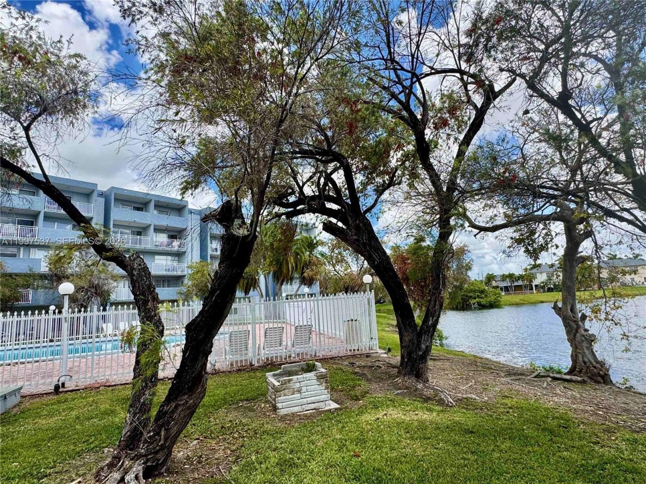 9375 Fontainebleau Blvd , Unit L317, Miami, FL 33172 Photo