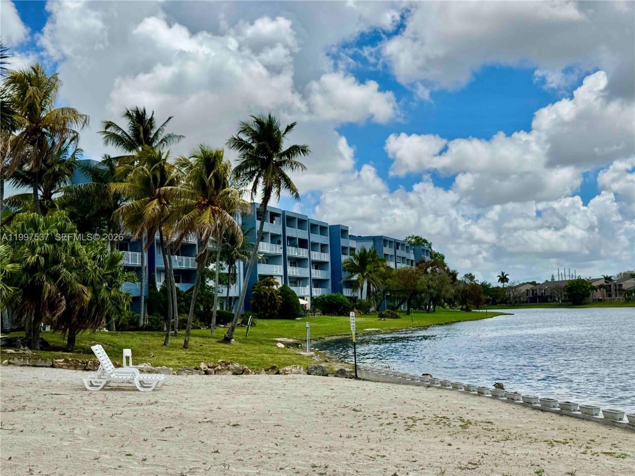 9375 Fontainebleau Blvd, Unit L317, Miami, FL 33172 Photo