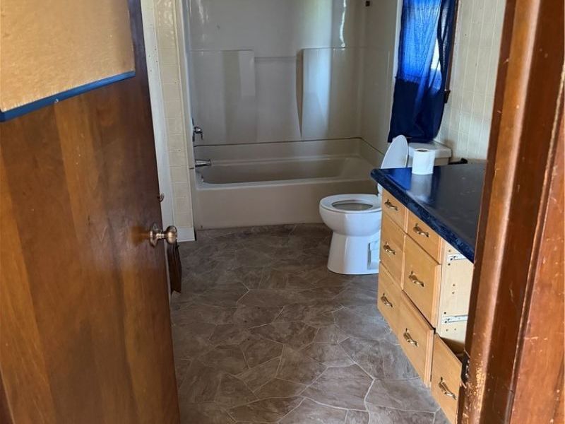 311 South Street NW, Navarre, OH 44662 Photo 10