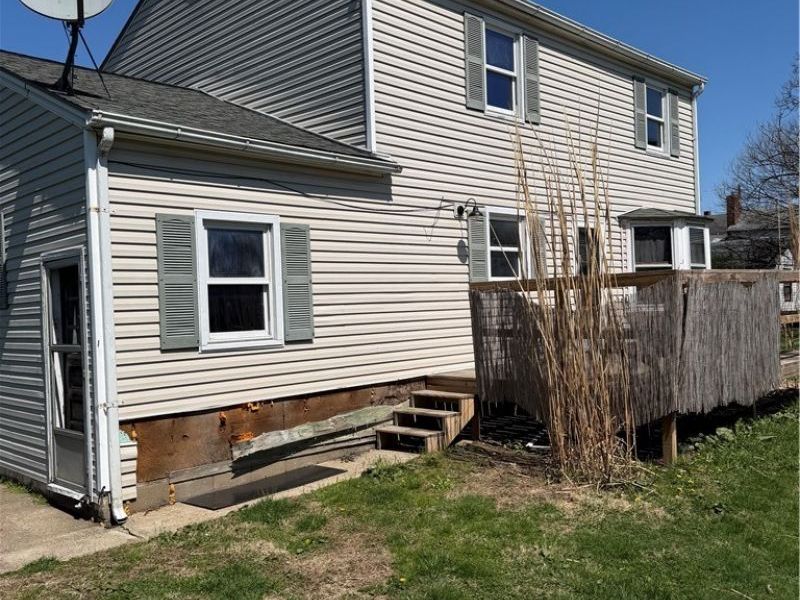 311 South Street NW, Navarre, OH 44662 Photo 3