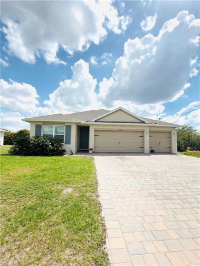 2908 NW 9 St , Cape Coral, FL 33993 Photo