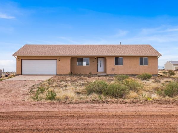 1205 Ivanhoe Dr, Pueblo West, CO 81007