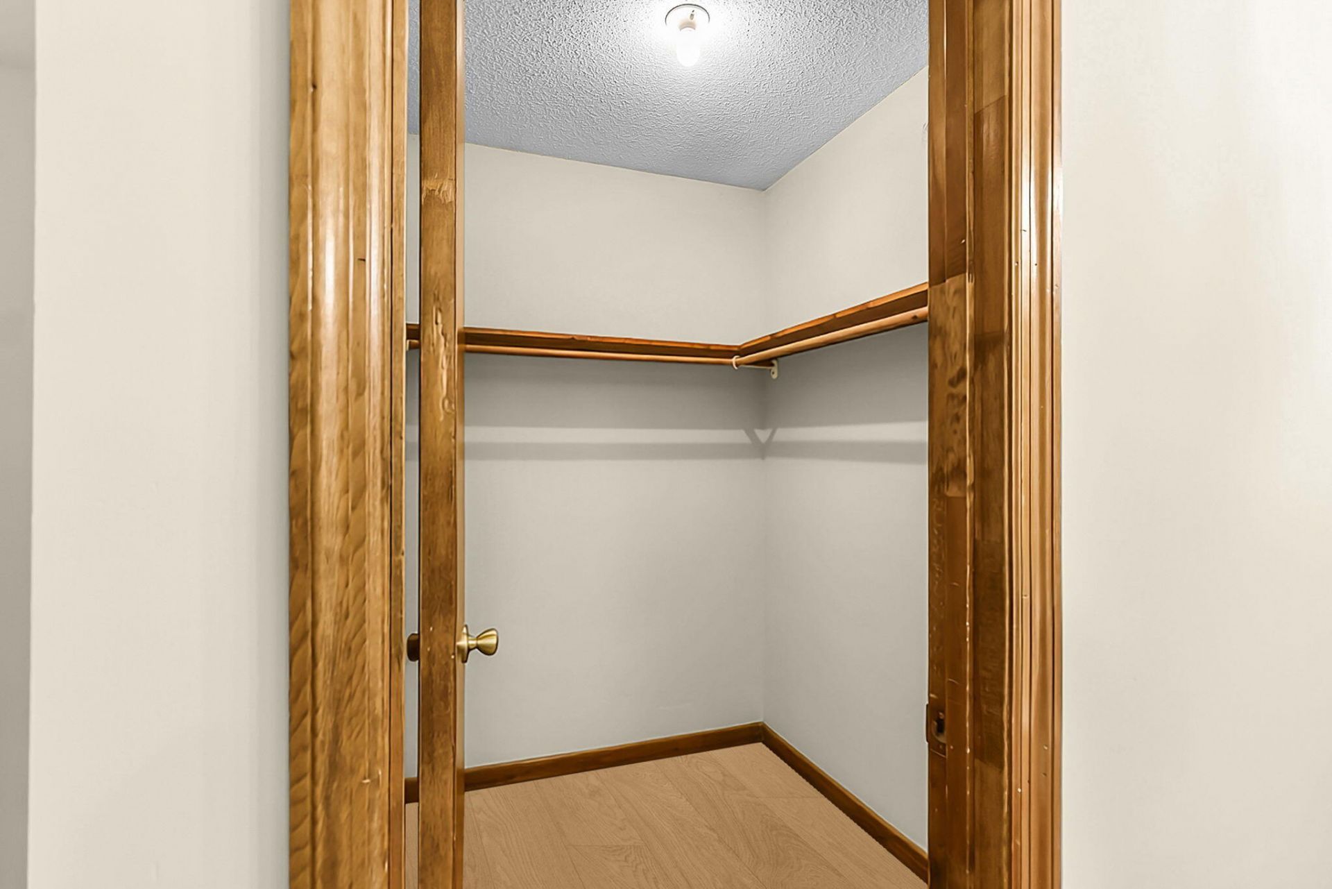 122 Bradd Street Photo 12