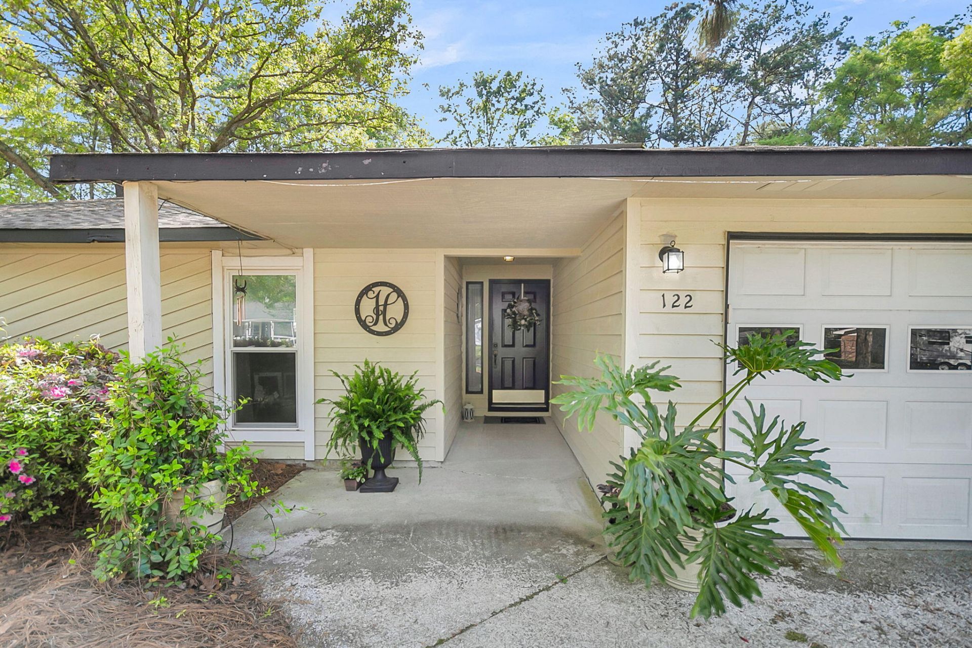 122 Bradd Street Photo 4