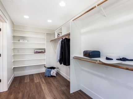 9256 Horseshoe Bar Rd, Loomis, CA 95650 Photo