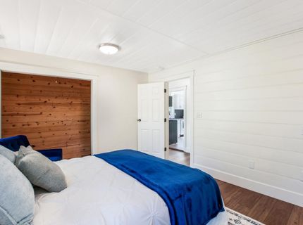 9256 Horseshoe Bar Rd, Loomis, CA 95650 Photo