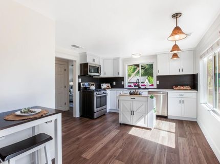 9256 Horseshoe Bar Rd, Loomis, CA 95650 Photo