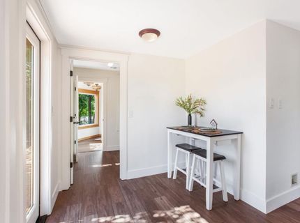 9256 Horseshoe Bar Rd, Loomis, CA 95650 Photo